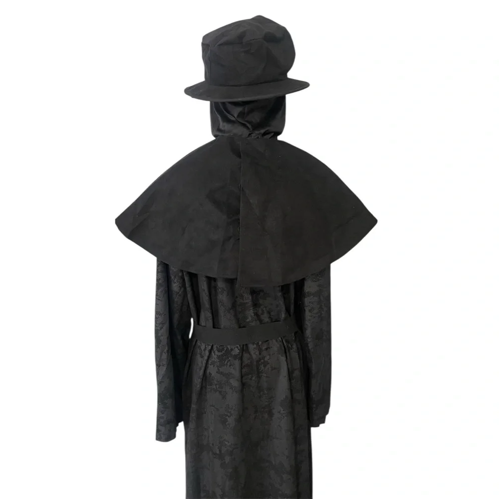 Spirit Halloween Plague Doctor Costume - Picture 9 of 15